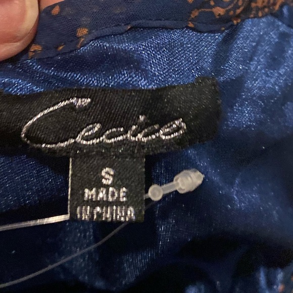 1/2off Cecico sheer tank ruffled blouse tank top Small blue grey NWOT 4👠 - Picture 3 of 4